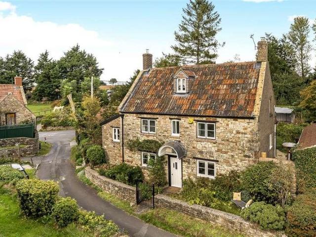 5 bed house for sale