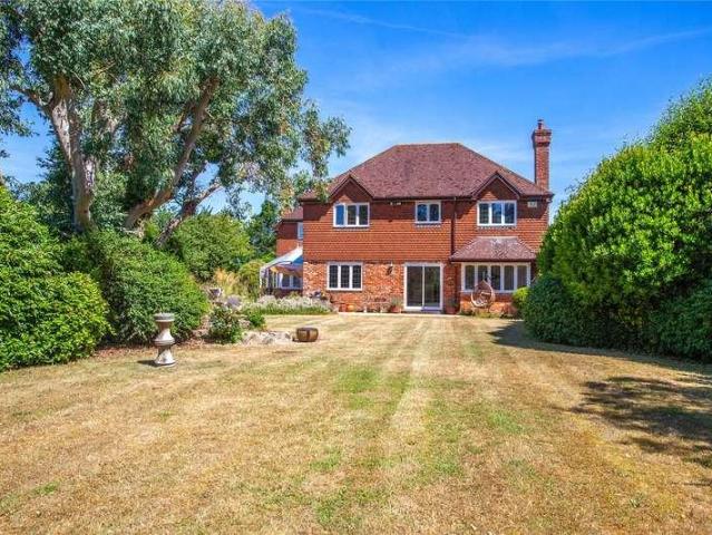 5 bed house for sale