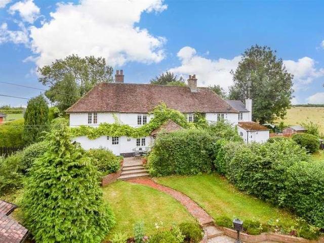 5 bed house for sale