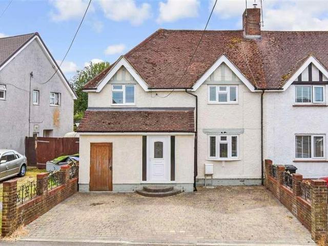 5 bed house for sale
