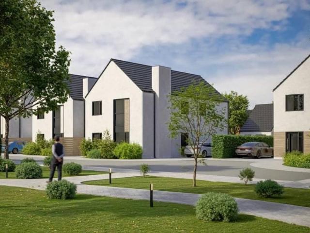 5 bed house for sale