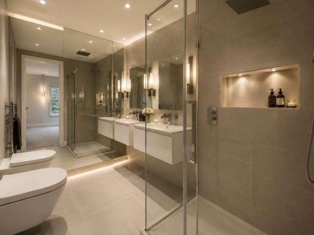5 bed house for sale