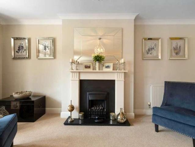 5 bed house for sale