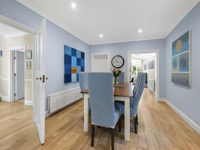 5 bed house for sale