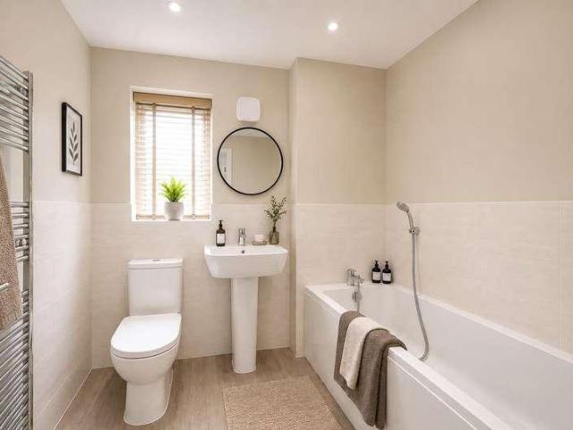 5 bed house for sale