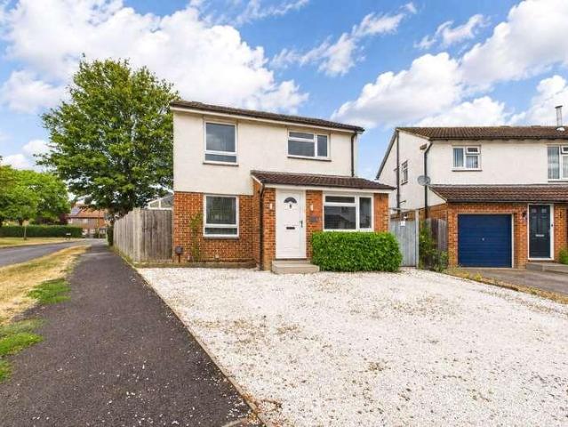 5 bed house for sale