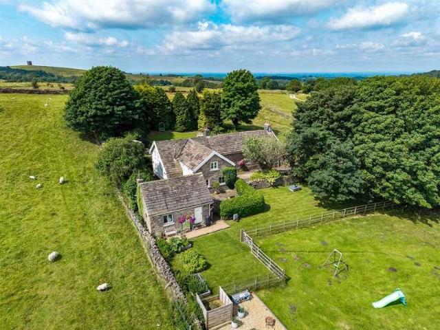 5 bed house for sale