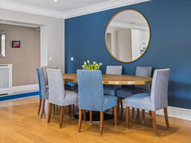 5 bed house for sale