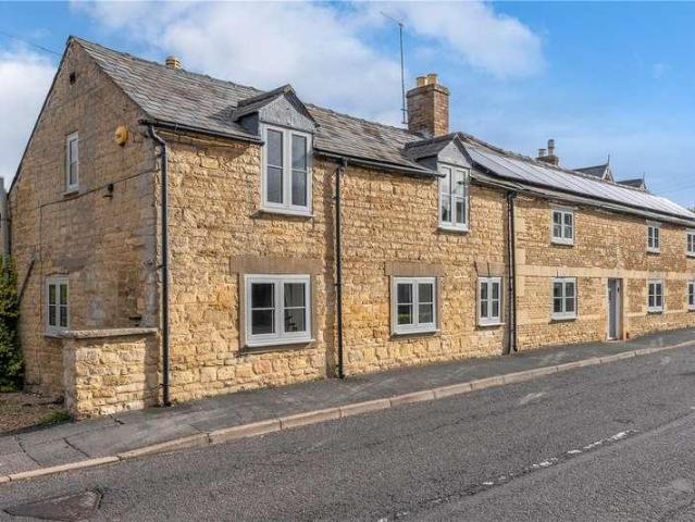 5 bed house for sale