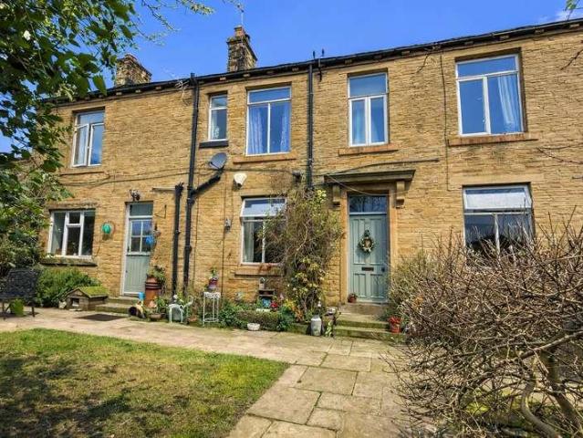 5 bed house for sale