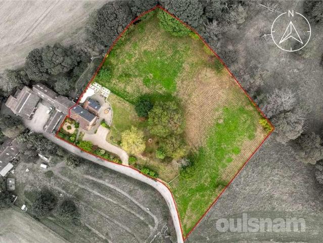 5 bed house for sale