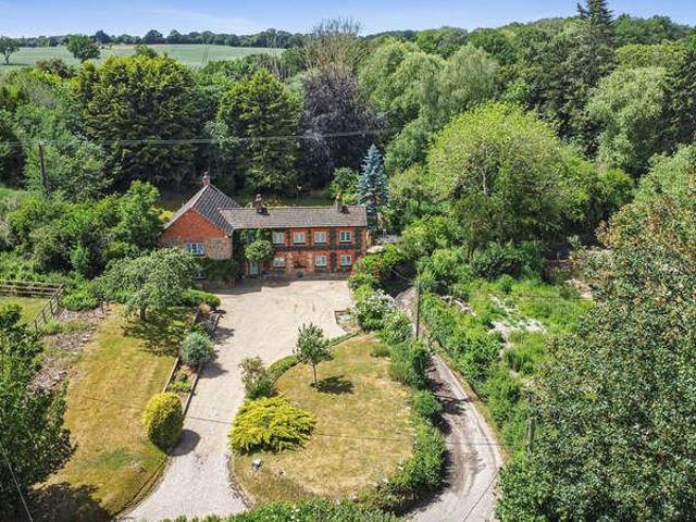 5 bed house for sale