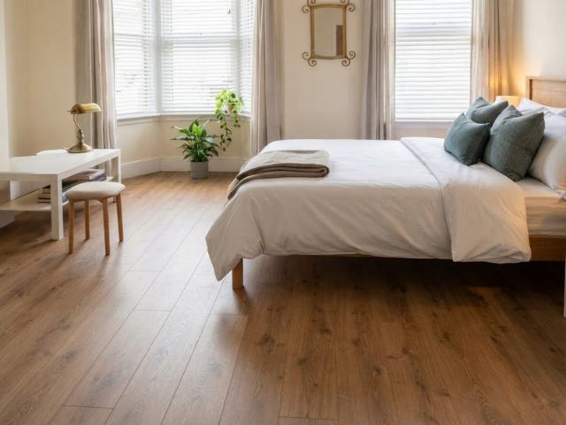 5 Bed House Peckham Whole House, New Floors & Bath
