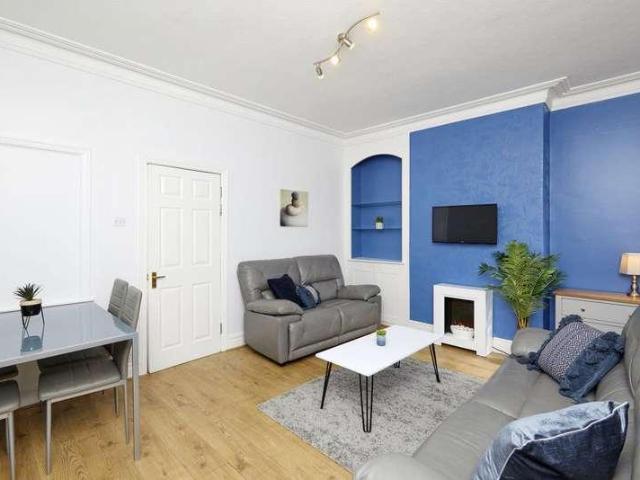 5 bed property to rent