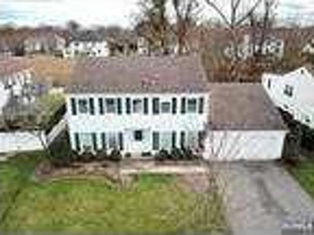 5 Bedroom 3 Bath In Paramus NJ 07652