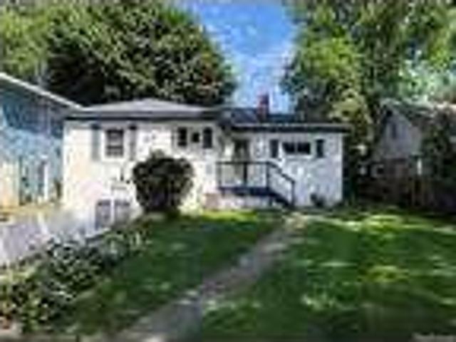 5 Bedroom 2 Bath In Burtchville Township Michigan 48059
