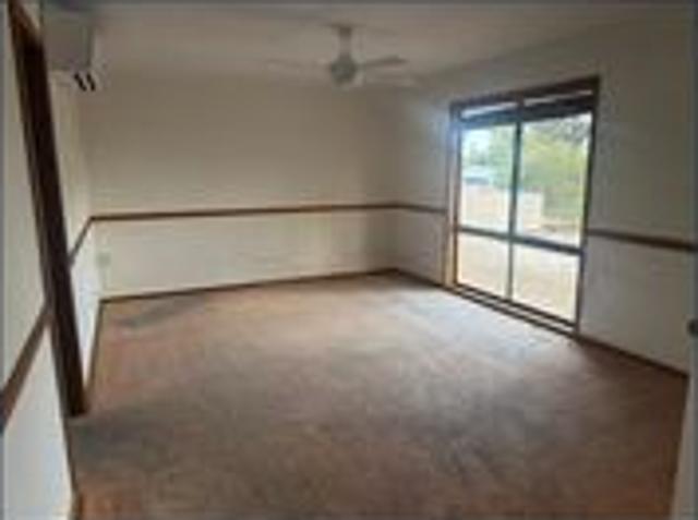 5 Bedroom, 2 Bathroom Family Home