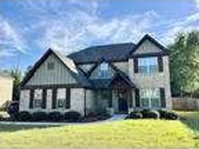 5 Bedroom 4 Bath In Bonaire GA 31005