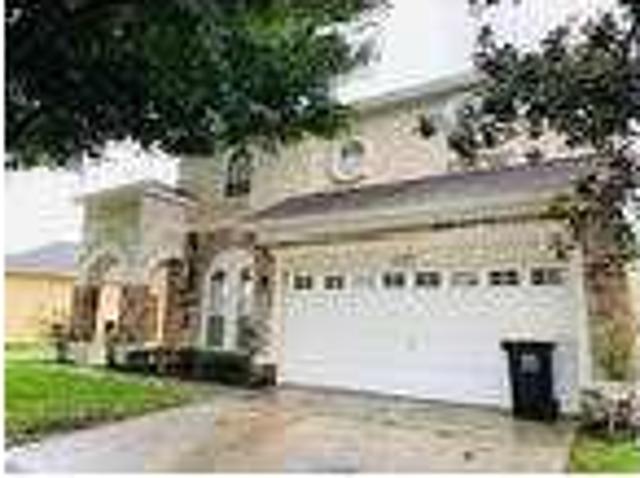 5 Bedroom 4 Bath In Davenport Florida 33897