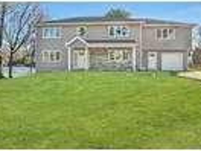5 Bedroom 4 Bath In Pearl River NY 10965