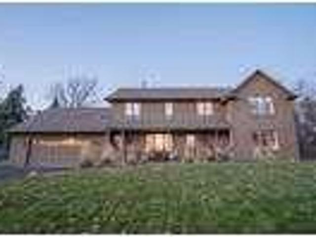 5 Bedroom 4 Bath In Plymouth Minnesota 55447