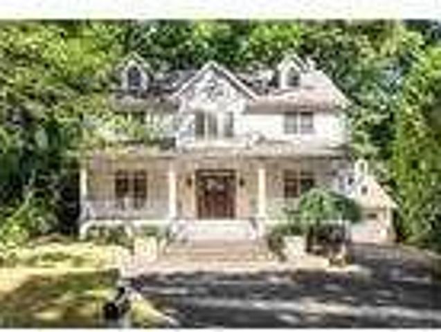 5 Bedroom 6 Bath In Greenwich Connecticut 06807