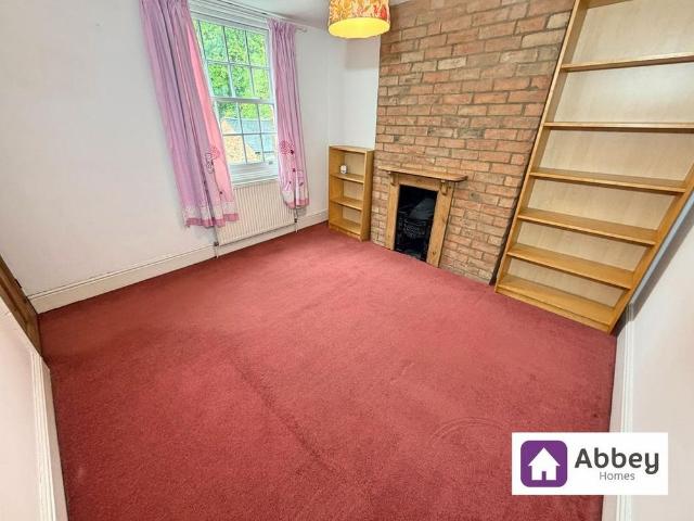5 bedroom cottage to rent