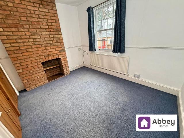 5 bedroom cottage to rent