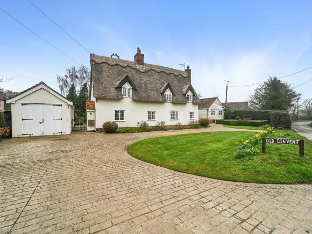 5 bedroom cottage for sale