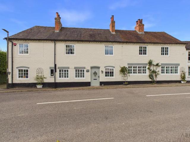 5 bedroom cottage for sale