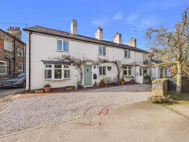 5 Bedroom Cottage House