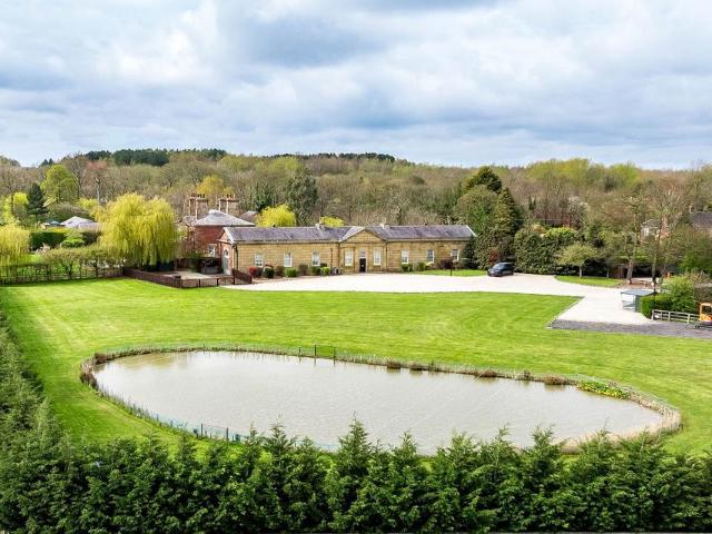 5 bedroom coach house for sale