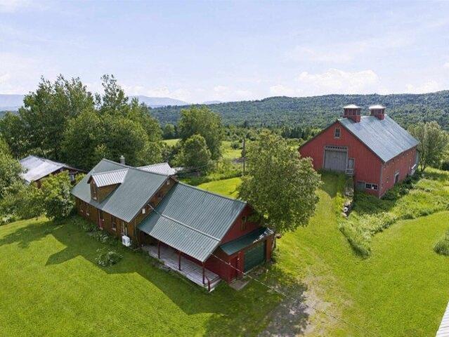 5 bedroom, Colebrook NH 03576 104651963