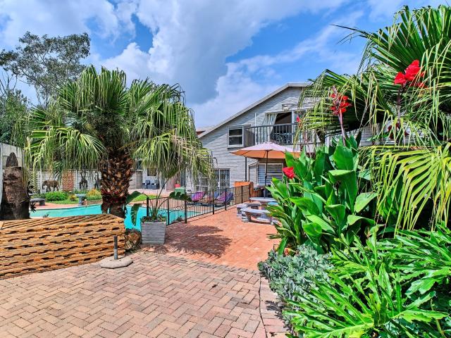 5 Bedroom Compound To Let in Woodmead