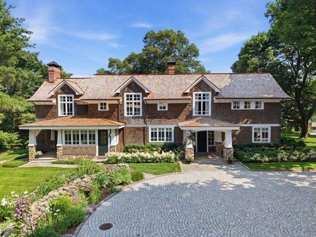 5 bedroom, Concord MA 01742 105400085
