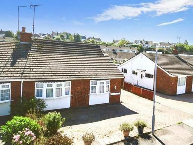 5 Bedroom Chalet For Sale In Faversham