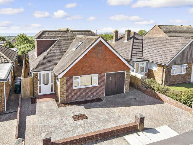 5 bedroom chalet for sale