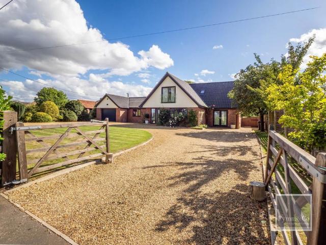 5 bedroom chalet for sale