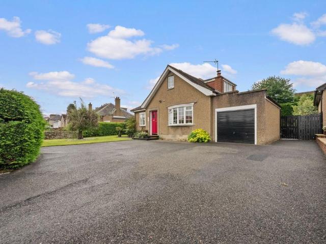 5 bedroom chalet for sale