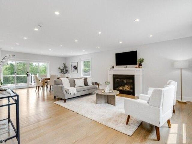 5 bedroom, Chatham NJ 07928 105292036