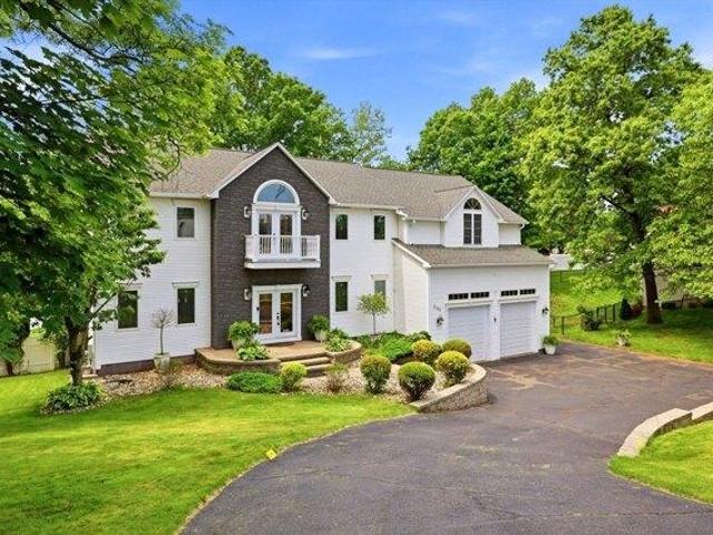 5 bedroom, Chicopee MA 01020 105279006