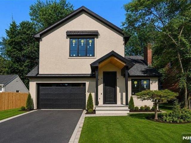 5 bedroom, Closter NJ 07624 105318044