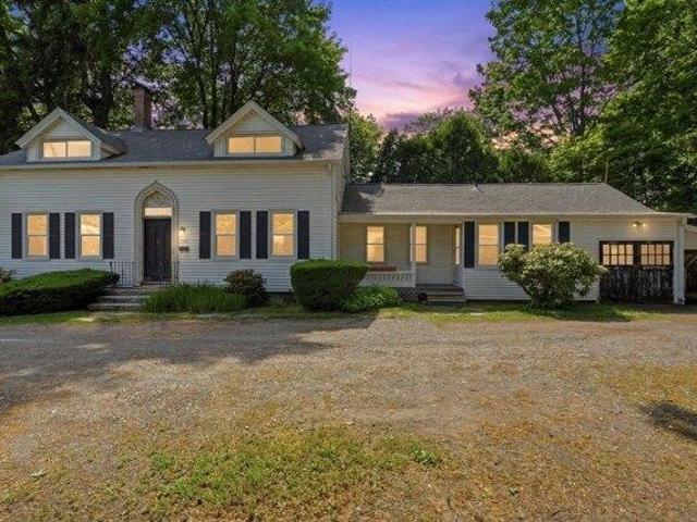 5 bedroom, Amherst MA 01002 105317659