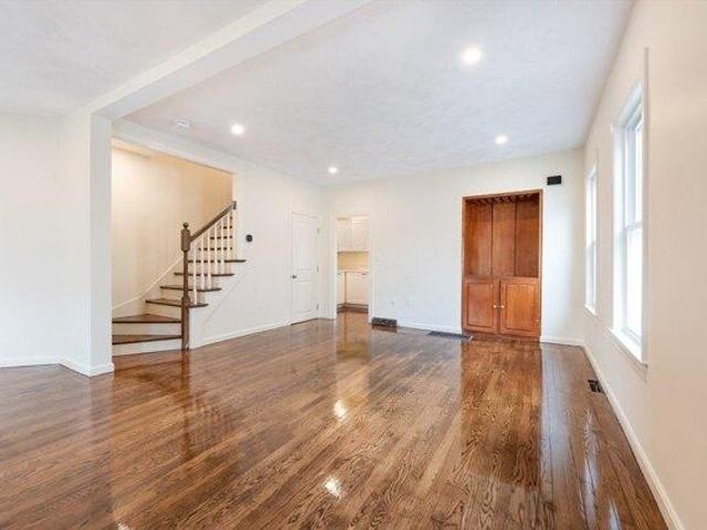 5 bedroom, Andover MA 01810 104330743