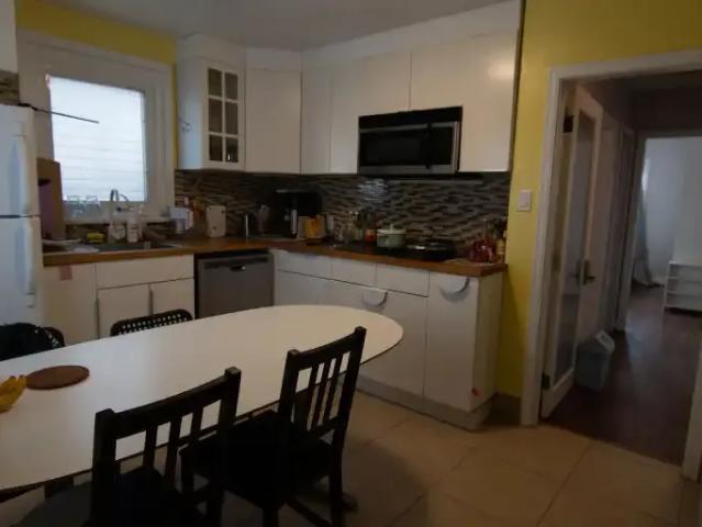 5 Bedroom Apartment Edmonton AB 104179053