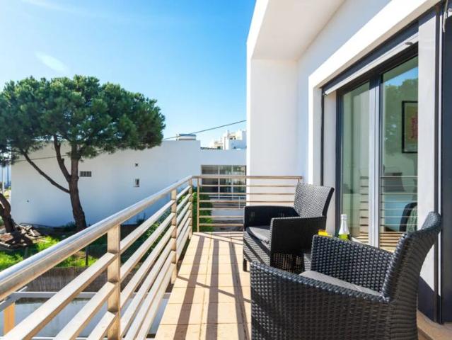 5 bedroom apartment for rent in Albufeira