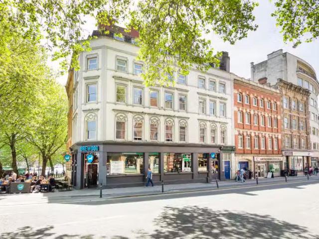 5 bedroom apartment for rent in Baldwin Street F3, City Cent.
