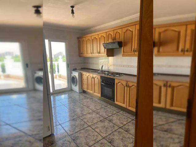 5 bedroom apartment for rent in Calp, couples allowed