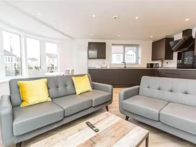 5 bedroom apartment for rent in Filton Avenue, Horfield, Brist.