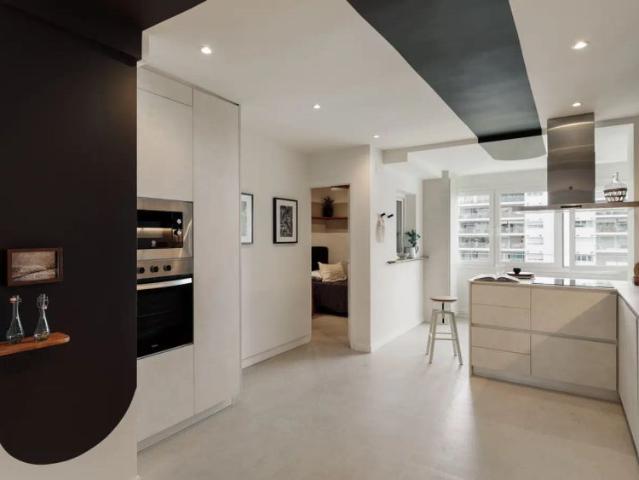 5 bedroom apartment for rent in Sarria, Barcelona, perfect for couples